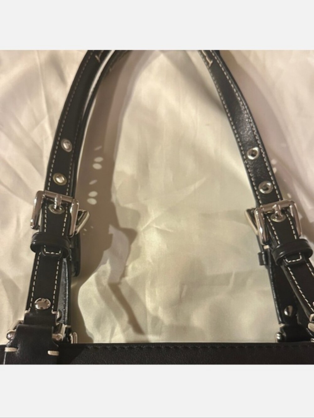 Coach Black Leather Tote Bag with Contrast Stitching F13098 LIKE NEW - Picture 4 of 14